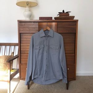 VINTAGE Levi’s button up work long sleeve shirt